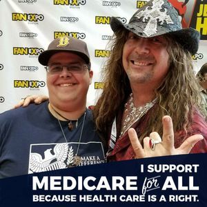 Meet your Posher, Thomas